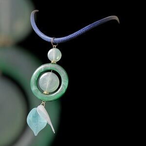 Elegant Green and Blue Pendant Necklace